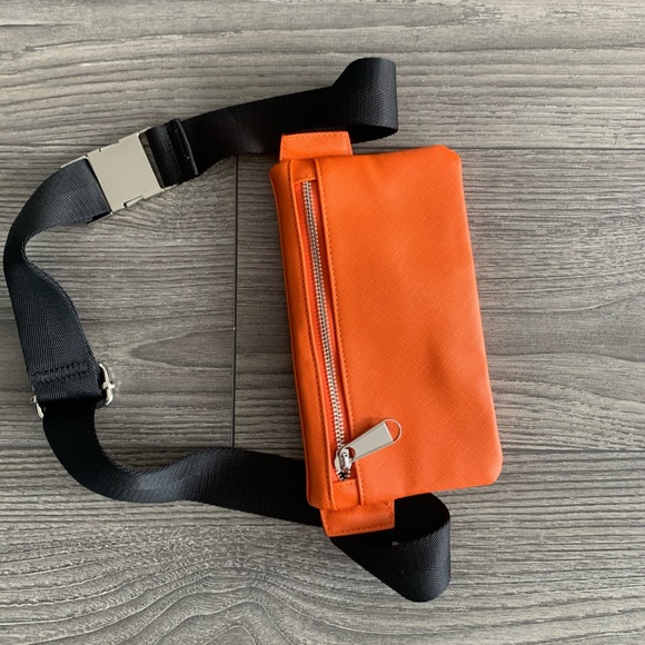 Fanny pack - Picture 1 of 1